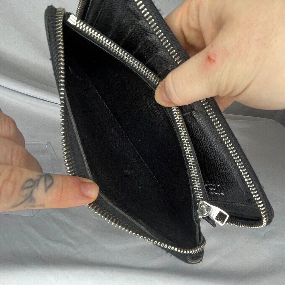 Louis Vuitton Wallet Damier Graphite Zip Around Travel Wallet, Code: CA 0112